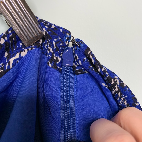 Banana Republic Blue and Black Trapeze Skirt - Picture 6 of 8